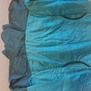 LL bean medium windbreaker